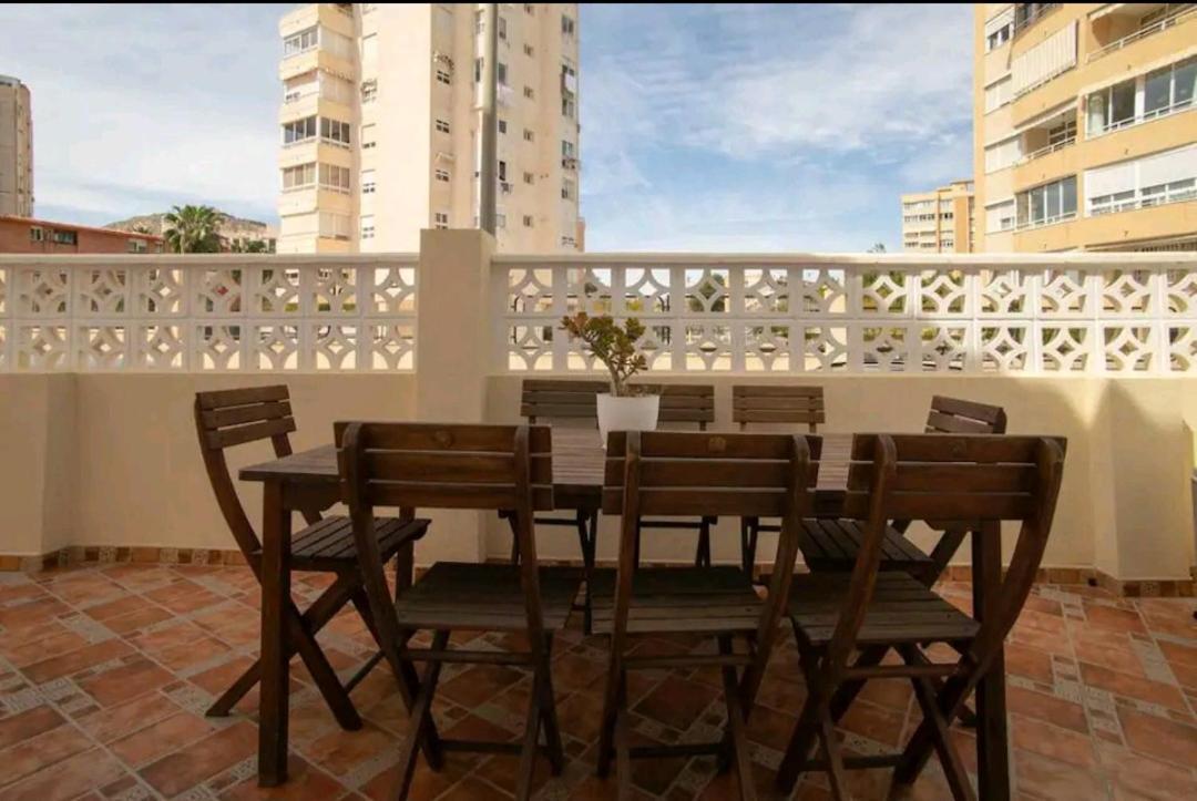 Albufereta Cozy Studio With A Great Terrace Apartamento Alicante Exterior foto