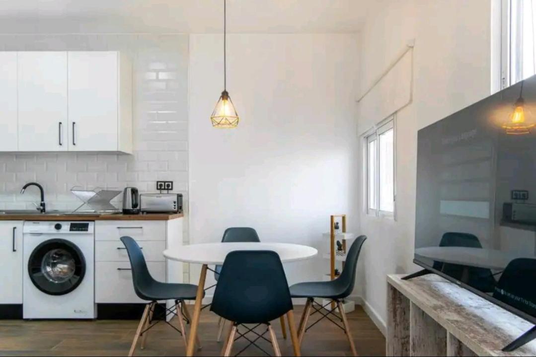 Albufereta Cozy Studio With A Great Terrace Apartamento Alicante Exterior foto